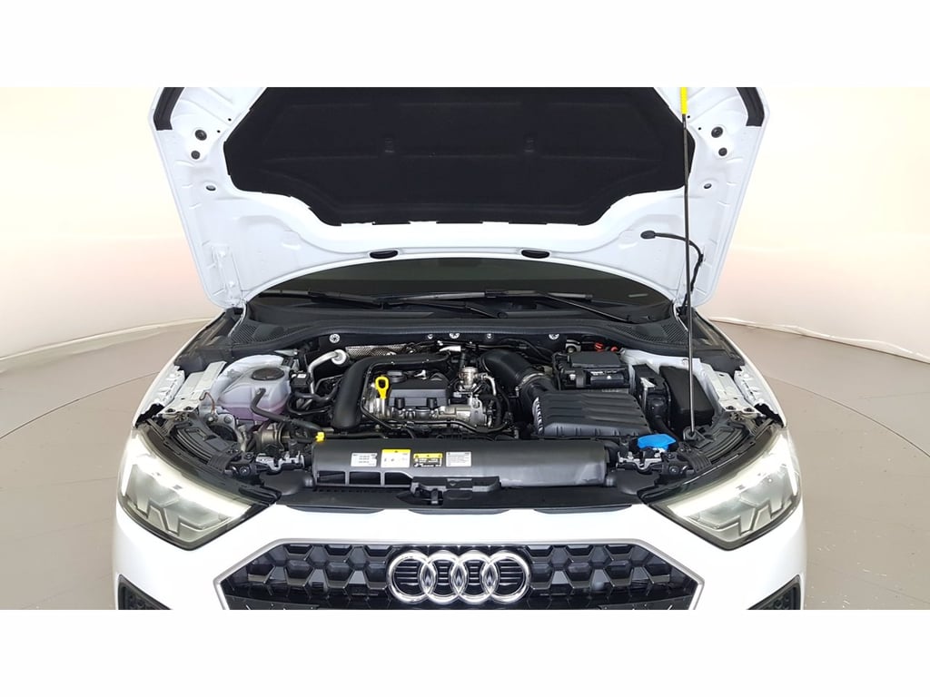 AUDI A1 sportback 30 1.0 tfsi business 116cv s-tronic