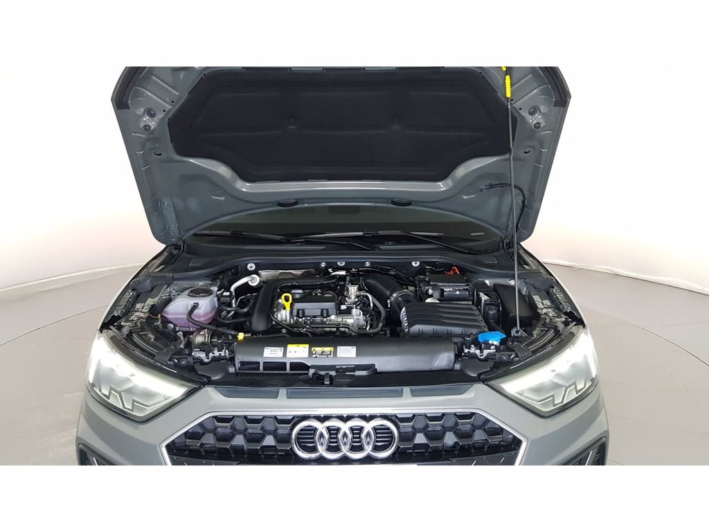 AUDI A1 sportback 25 1.0 tfsi s line edition