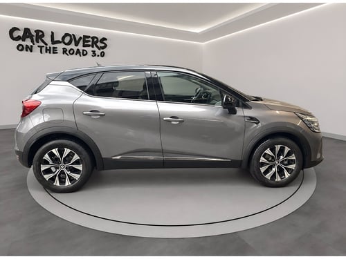 RENAULT Captur 1.6 e-tech full hybrid techno 145cv auto