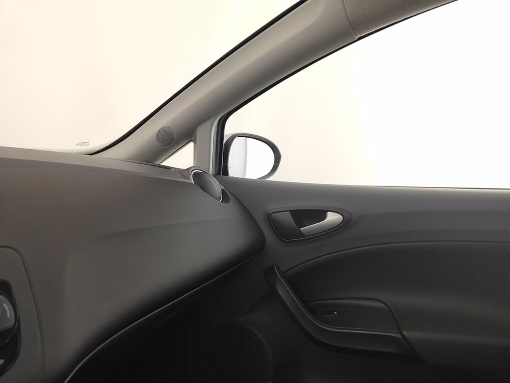 SEAT Ibiza 5p 1.4 style