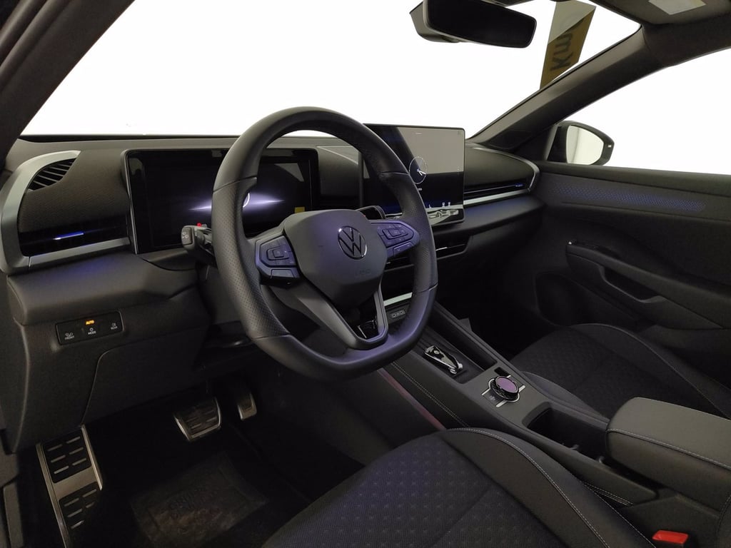 VOLKSWAGEN T-roc 1.5 etsi r-line 150cv dsg