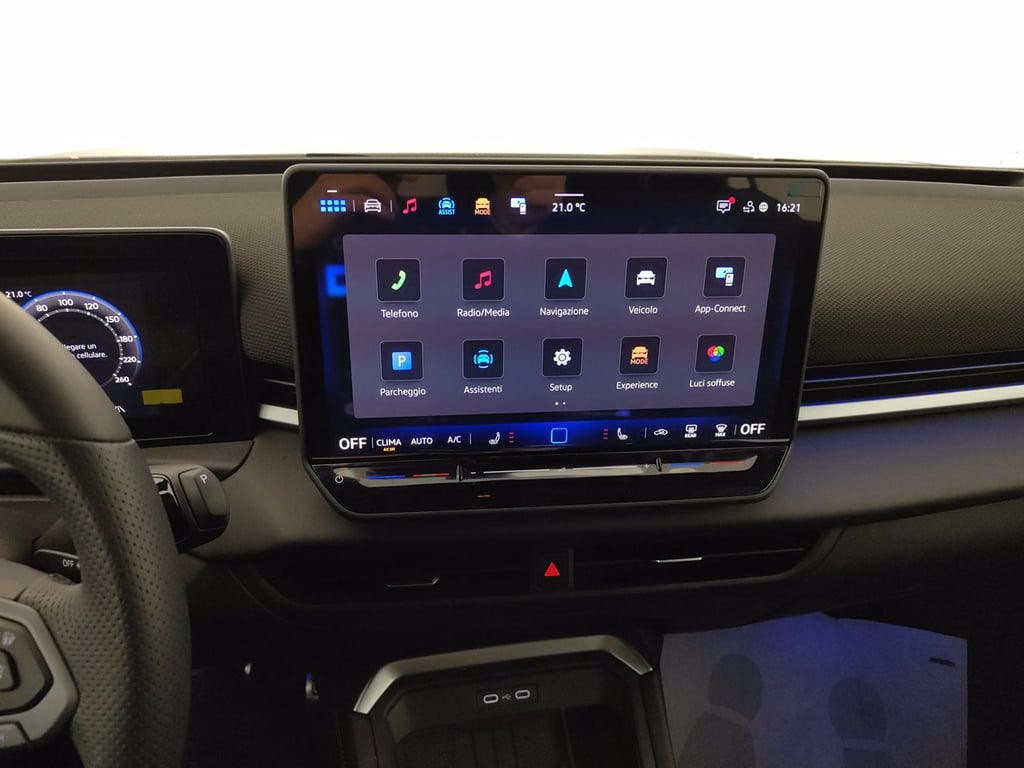 VOLKSWAGEN T-roc 1.5 etsi r-line 150cv dsg