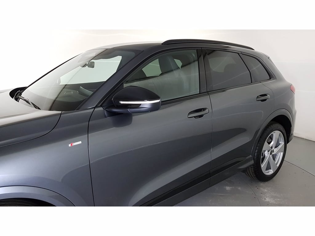 AUDI Q5 2.0 tfsi mhev+ business 204cv s-tronic