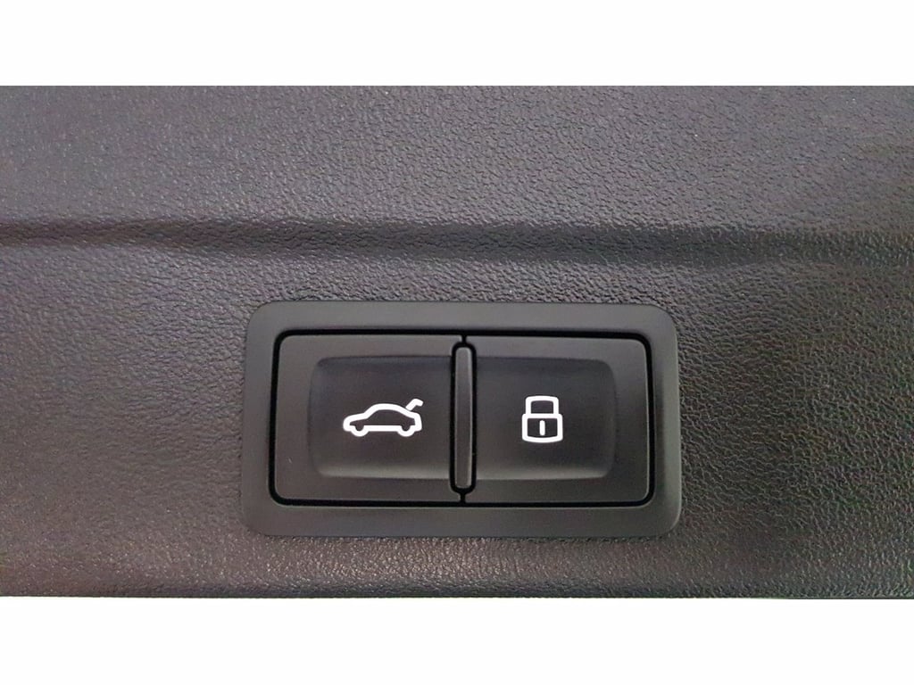 AUDI A6 avant 2.0 tdi mhev + business 204cv s-tronic